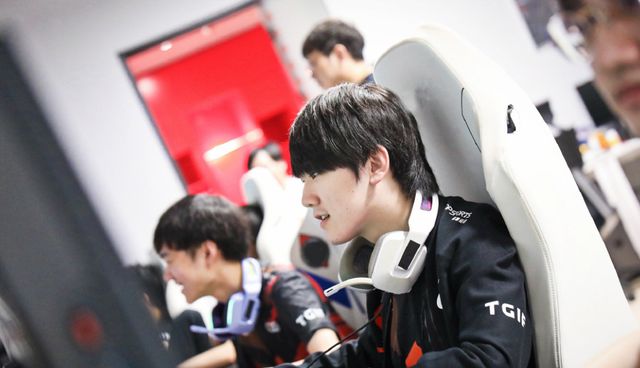 给予了肯定 给予了肯定