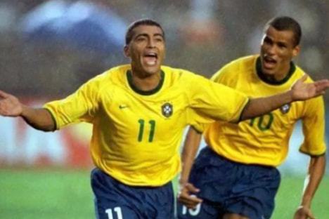 而是一个牵 而是一个牵