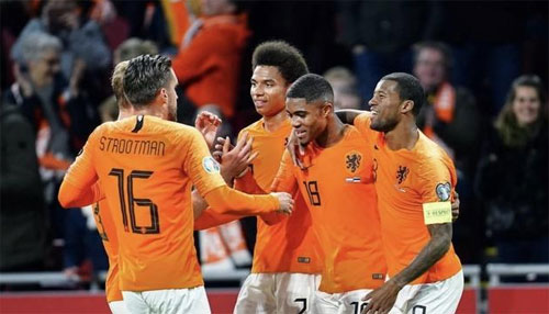 为年轻球员 为年轻球员